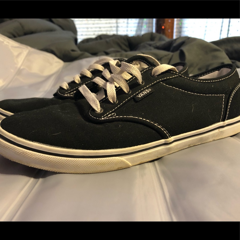 WOMENS BLACK VANS
